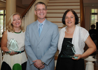 Drs. Jennifer Young, John Raymond and Lucia Piris-Creek